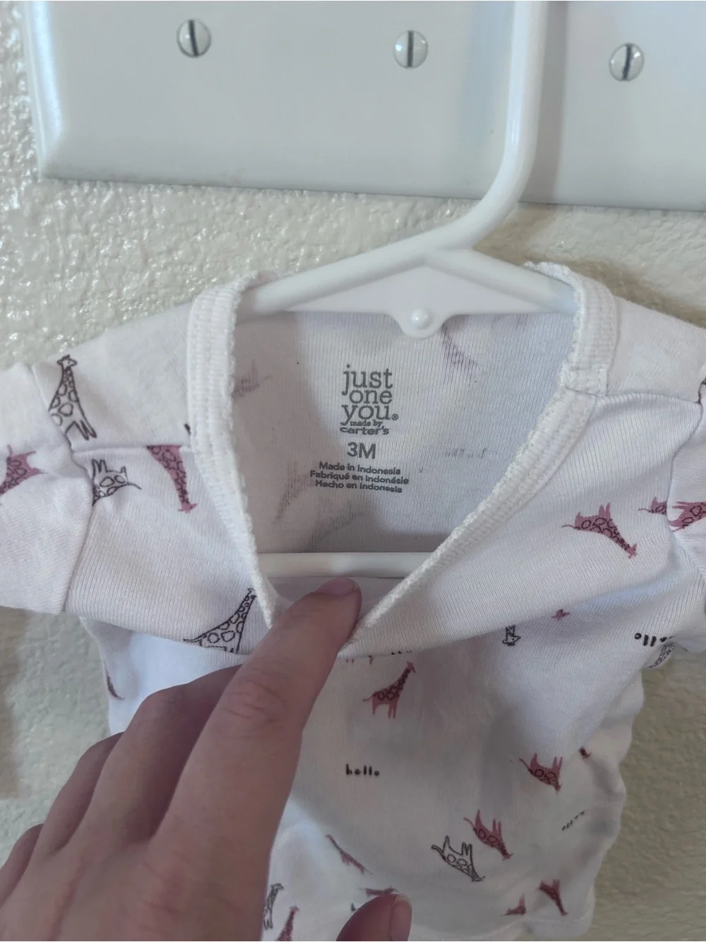 Carter's White Long-Sleeve Tee with Pink Giraffe Print